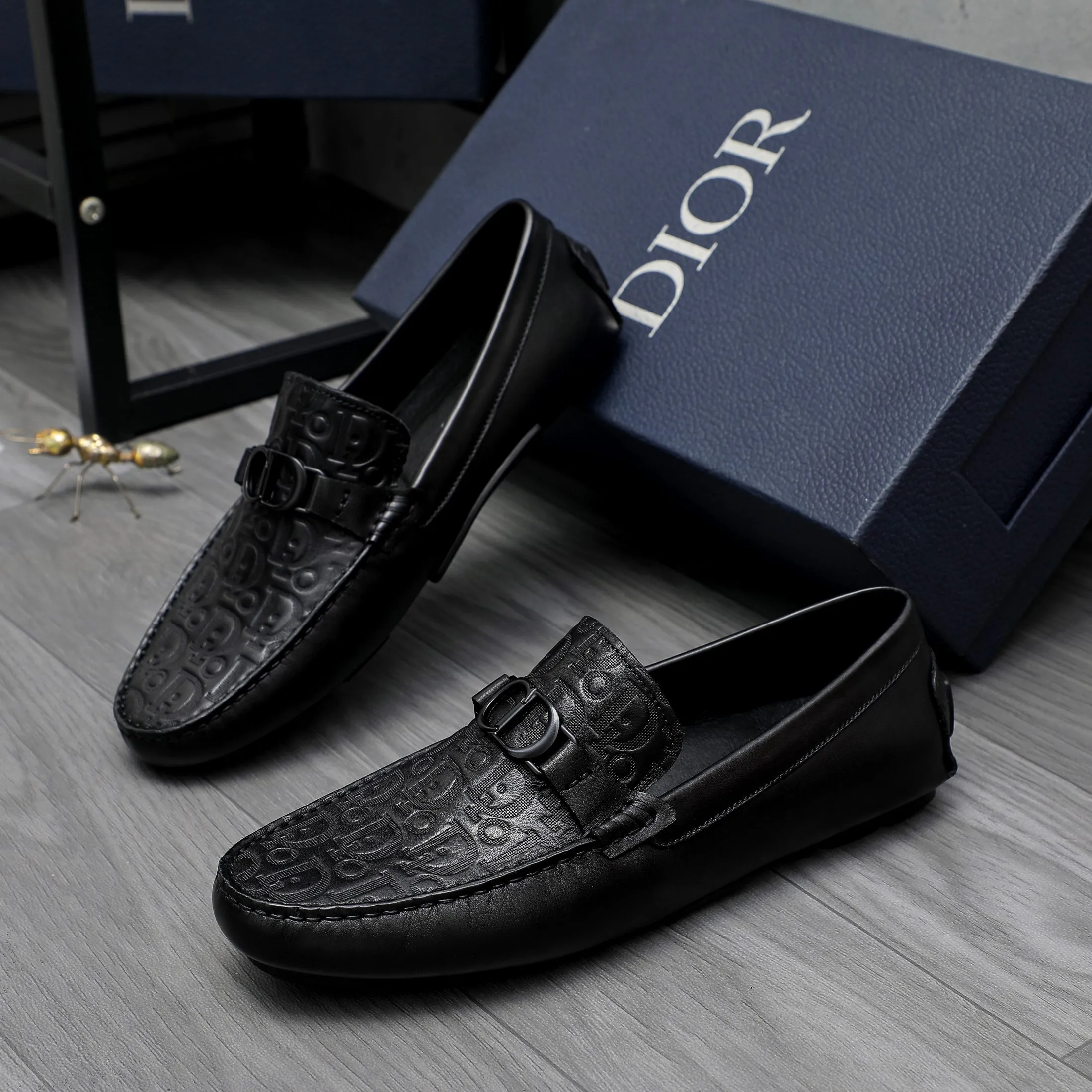 Men's shoes 💰400 Product trademark: Dior "Dior" casual slip-on shoes Regular size: 38-45 (45 is custom-made and non-returnable) Product materials: Selected cowhide embossed upper, pigskin lining, rubber outsole